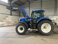 New Holland - T7.235 AC